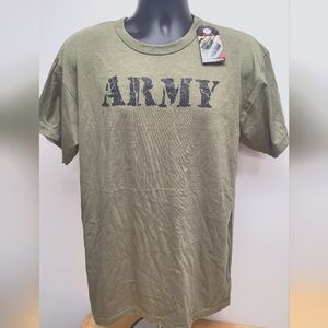 SEND OFFERS NWT Army T-shirt
